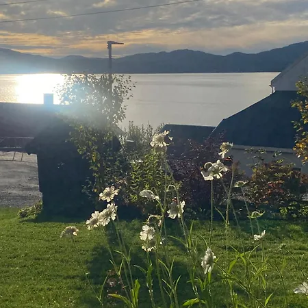 Rom Med Sjoutsikt Sentralt Pa Casa de hóspedes