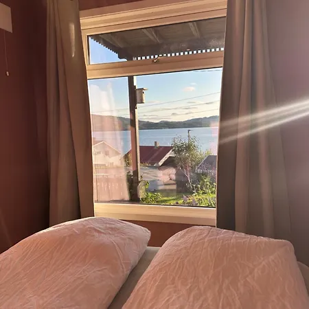 Casa de hóspedes Rom Med Sjoutsikt Sentralt Pa