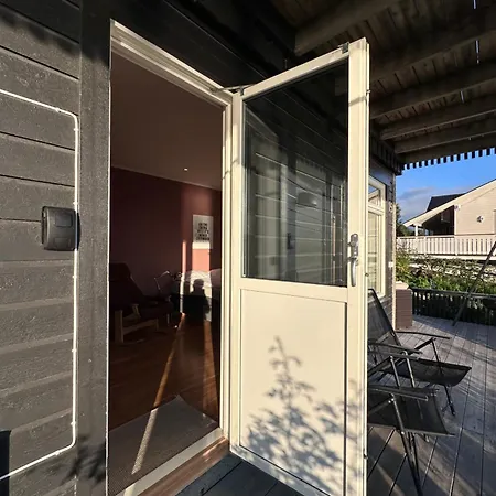 Casa de hóspedes Rom Med Sjoutsikt Sentralt Pa
