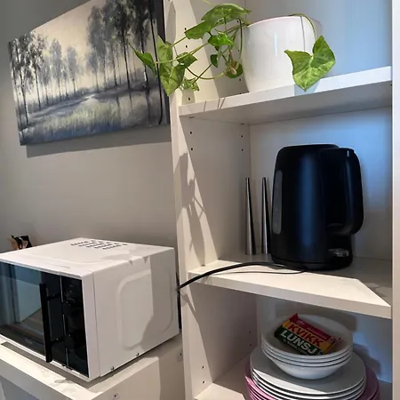 Casa de hóspedes Rom Med Sjoutsikt Sentralt Pa *